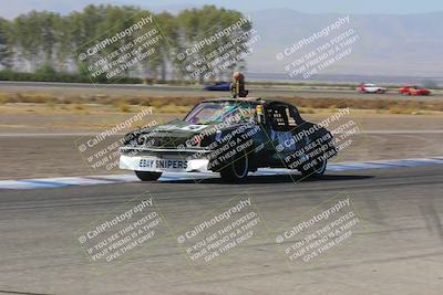 media/Oct-01-2022-24 Hours of Lemons (Sat) [[0fb1f7cfb1]]/10am (Front Straight)/